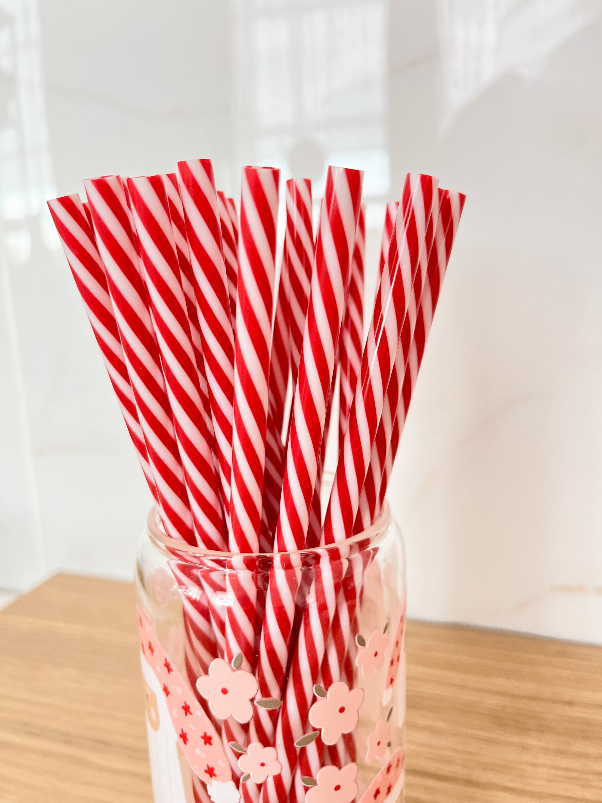 Reusable plastic straw - candy cane