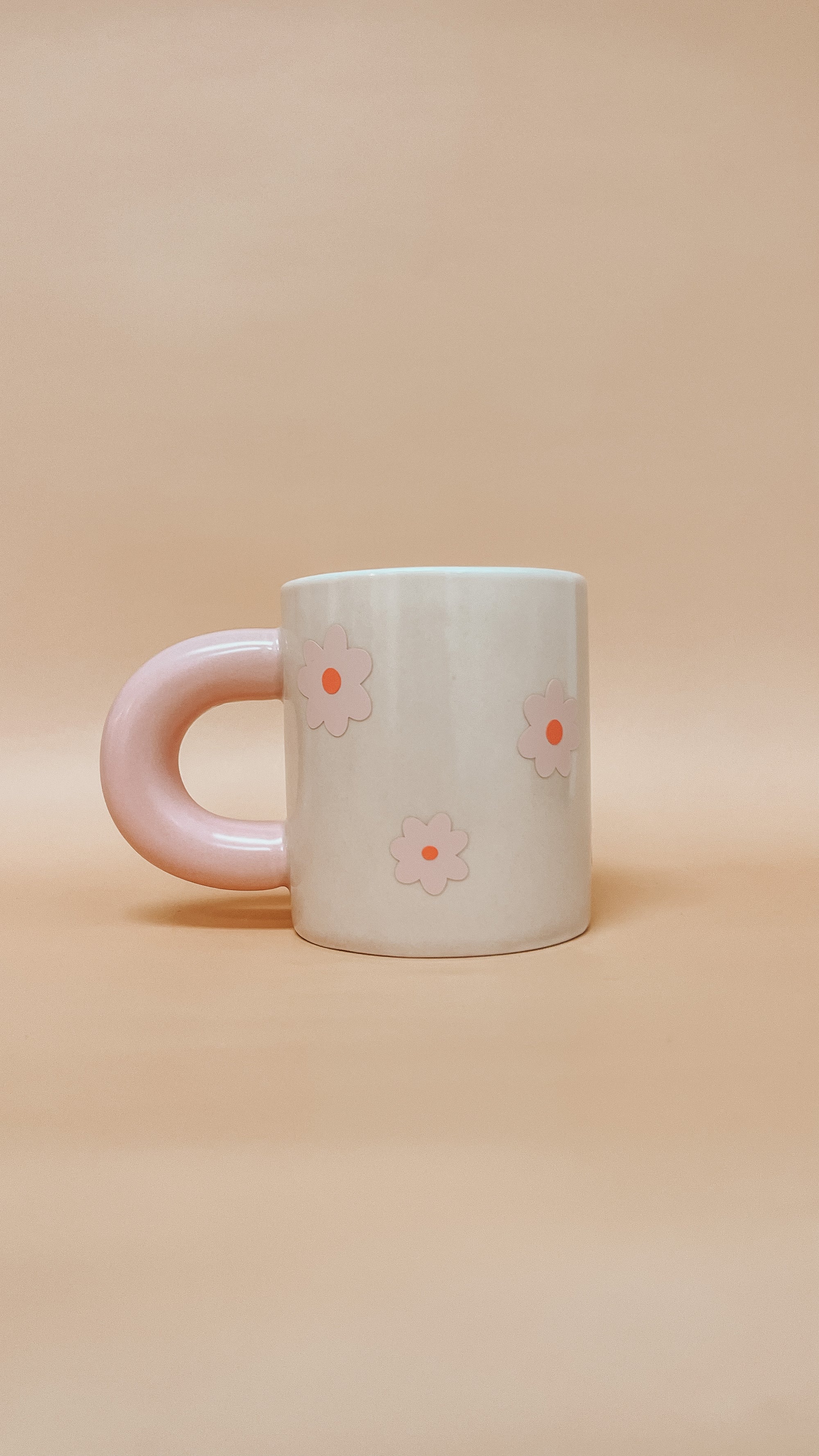 Fat mug - daisy rose