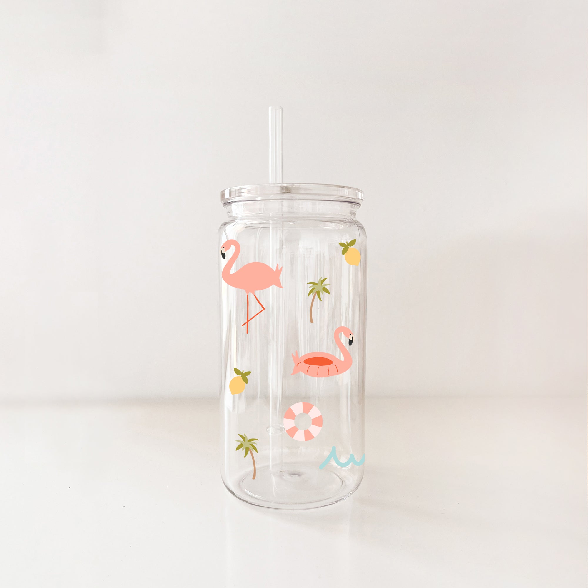 Verre en plastique - À la plage